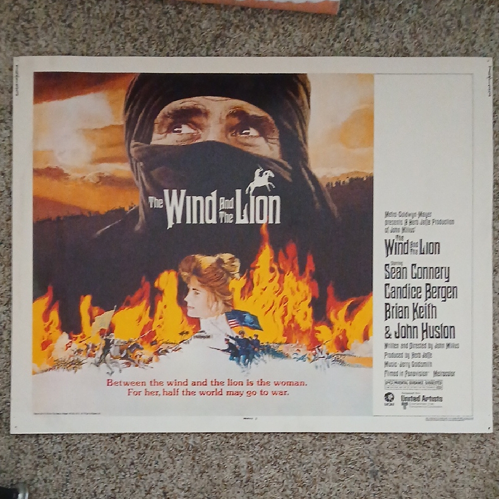The Wind and the Lion 32"X20" Movie Poster